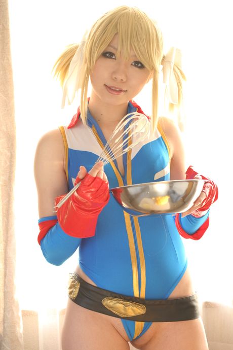 Blonde Japanese Cheerleader Higurashi Rin Strips To Her Gloves And