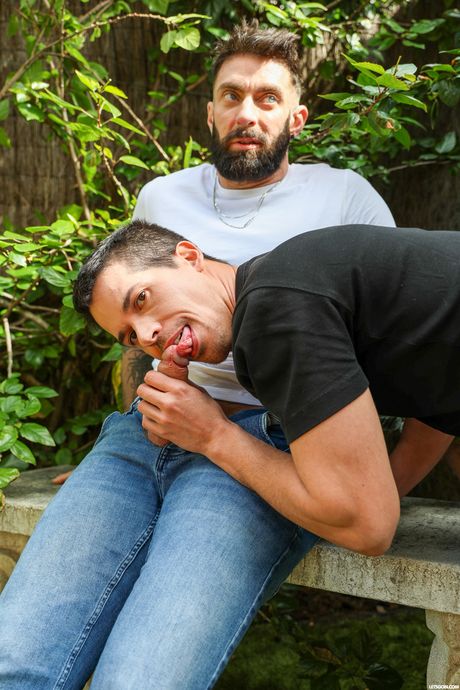 lets go bi: Piękna MILF Perla Rubia cieszy się dziką czwórką z bi