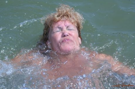 lusty grandmas: Mature hungarian blonde Effie gets her hairy pussy fucked by a younger man