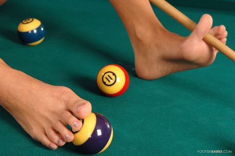 footsie babes: Alluring hungarian brunet Suzy Black shows off her perfect feet and her pink pussy