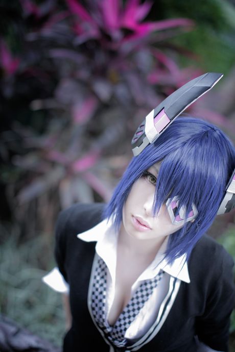 all gravure: Azjatka Usagi pokazuje czerwone usta, pokazując swoją cipkę w gorsecie