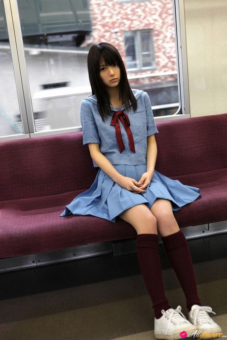 all gravure: Schoolgirl Rina Aizawa presents her hot body in stockings