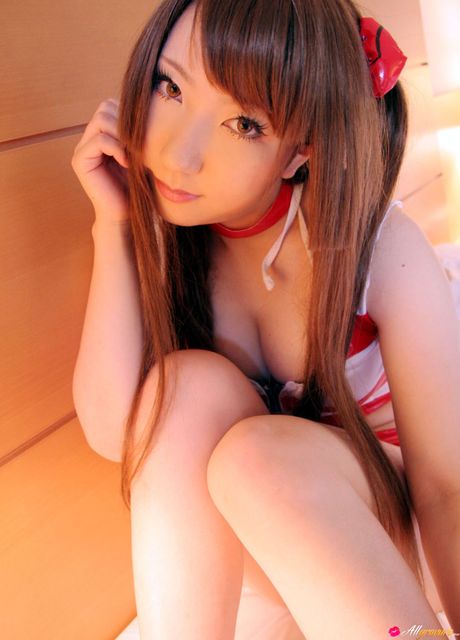 all gravure: Asian babe Ayaka demonstrates her petite small tits and bald pussy in a solo