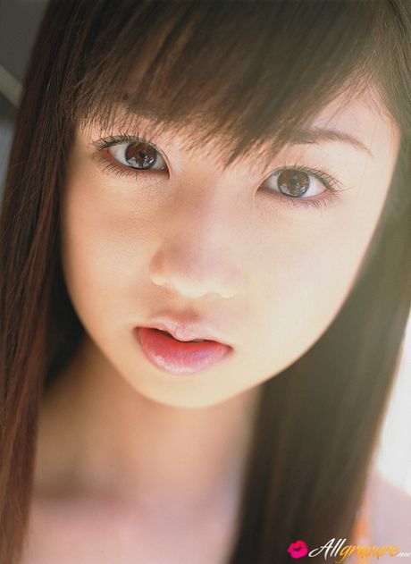 all gravure: Brunette Yuko Ogura is posing outdoors in her sexy bikini