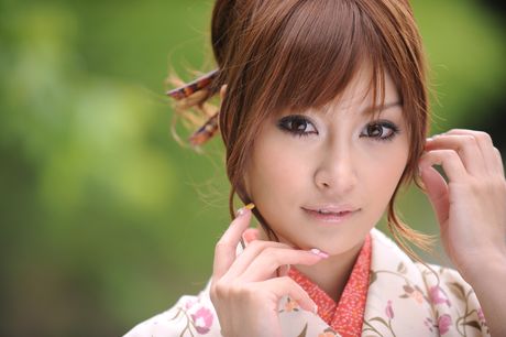 all gravure: Asian chick Kirara Asuka displays her amazing tits and disrobes for the modeling session in a solo