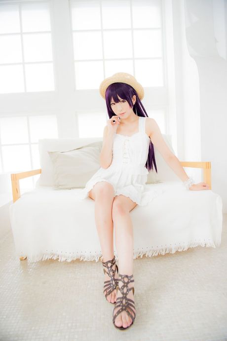 all gravure: Asian cutie Yuki Mashiro removes a white dress before a finger fuck