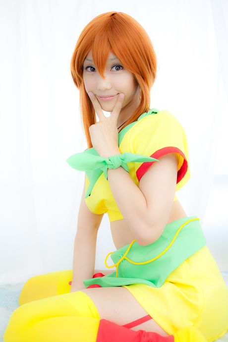 all gravure: Cute redhead Heruheru3 presents her nice tits and pussy in yellow stockings