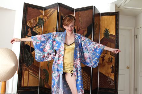 all over 30: Mature amateur Pandora strips and masturbates with a vibrator