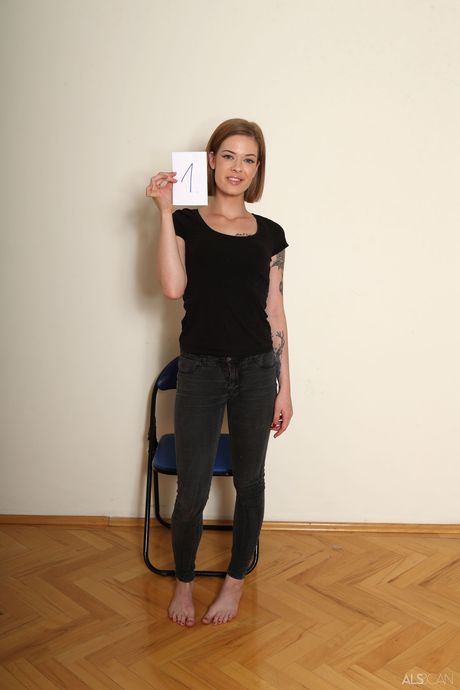 als scan: Sexy hungarian girl Lilien Ford strips off during a solo shoot