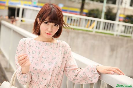 caribbeancom: Asian beauty Marin Iroha gets her pussy penetrated by a horny guy