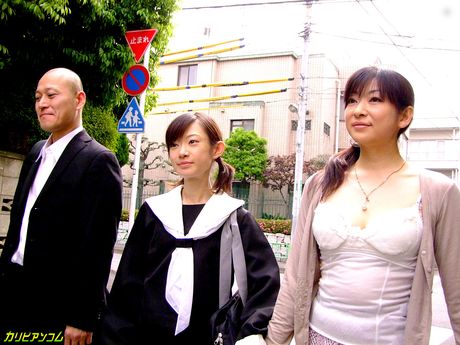 caribbeancom: Die asiatische Schönheit Aoba Ito bekommt ihr Arschloch mit Spielzeug bearbeitet und ihre Muschi gefickt