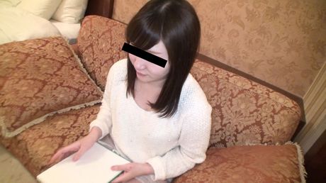 10musume: Azjatycka laska Ryoko Akahori po seksie z perspektywy pierwszej osoby oblewa się spermą