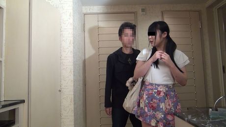 10musume: Asian girl Saori Oshima gets naked before a finger fuck