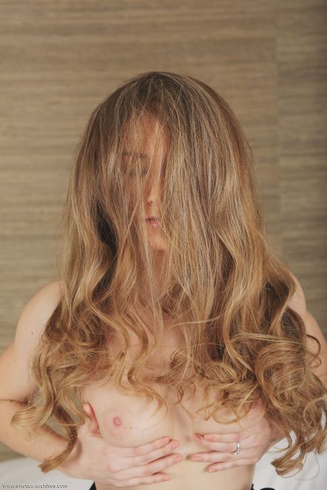 errotica archives: L