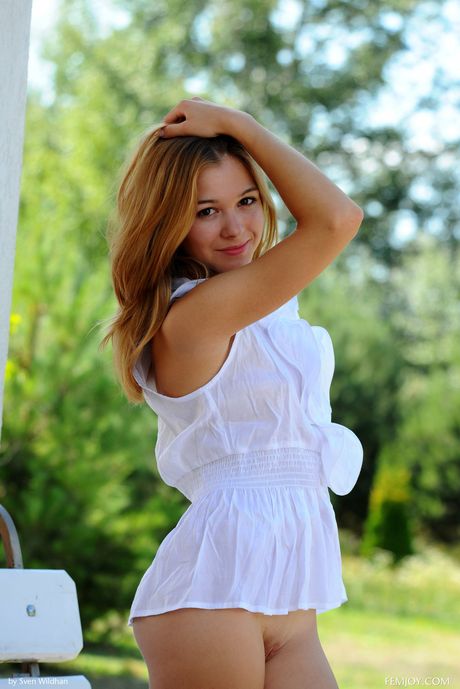 femjoy: Fresh-Faced ukrainian blonde Kaleesy strips off on a blanket in a backyard