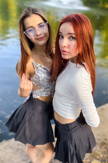 immoral live: Le piccole ragazze Mia Mi e Megan Murkovski si fanno scopare in un sesso di gruppo