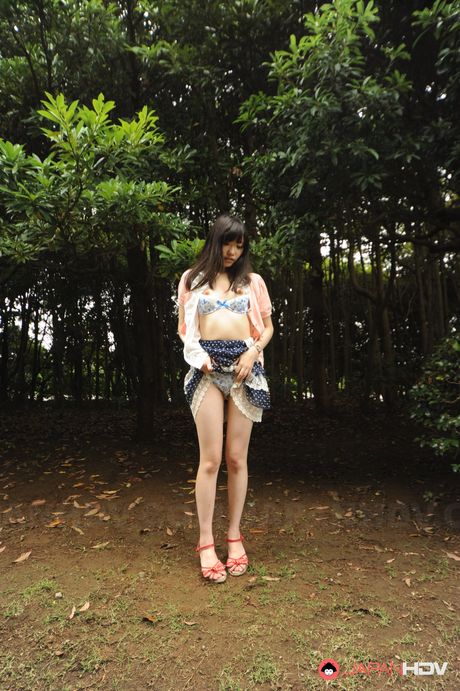 japan hdv: Excellent Asian Riko Tabe gets naked and masturbates outdoors