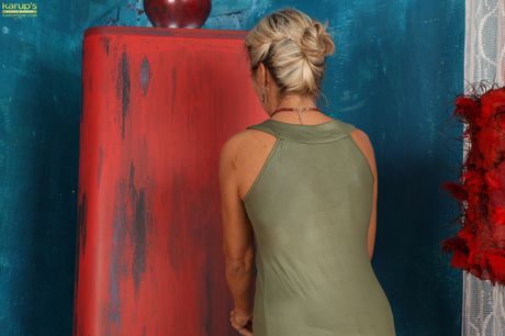 karups older women: Mature czech blonde Janet Darling strips to her heels before toying her pussy