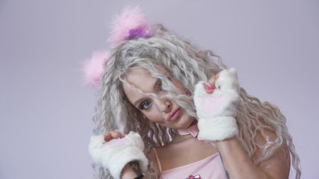 nrx-studio: A adolescente russa angelical Lilith Liber tem sua bunda e buceta gostosas fodidas por um cara tarado