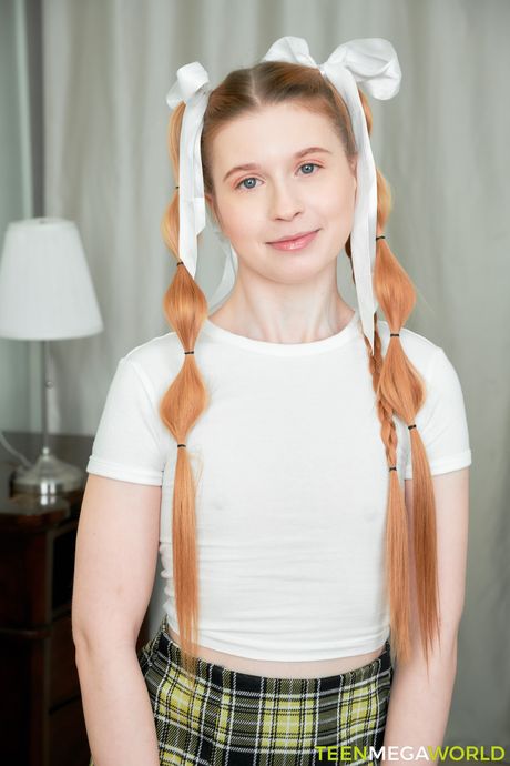 old-n-young: Nice russian blonde Aliska Dark gets a pussy licking and a dicking in the classroom