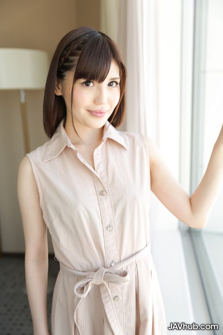 jav hub: Petite Asian Yua Ariga exhibits her petite tiny tits and her shaved pussy