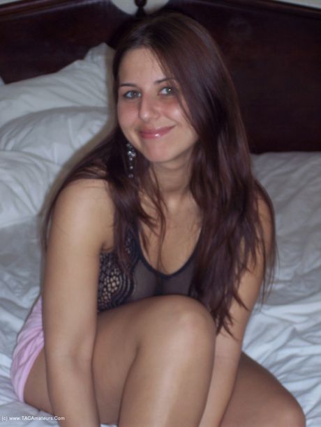 lexxxi: Brunette lesbian Lexxxi Lockhart demonstrates her big tits and toys her twat