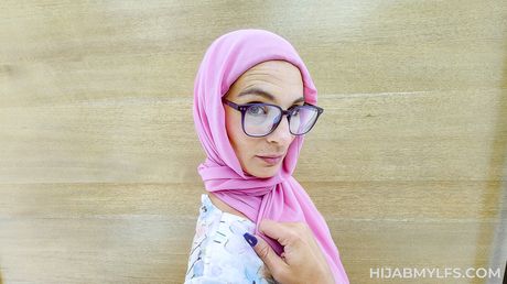 hijab mylfs: Superb american MILF Mandy Rhea gets her twat stuffed with a big dick in POV