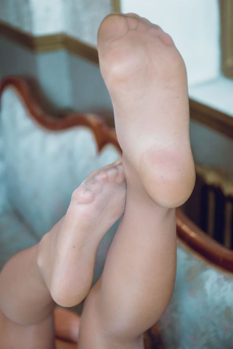 the life erotic: Wspaniała łotewska brunetka Patricia D eksponuje swoje niesamowite cycki i ogoloną cipkę