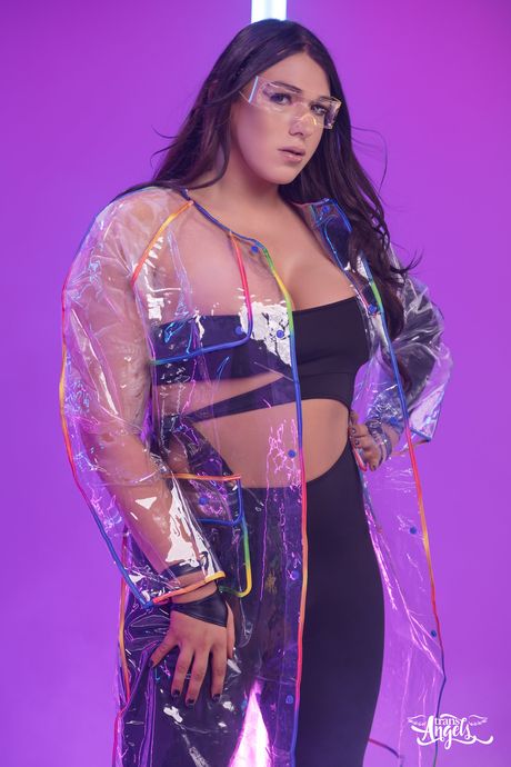 trans angels: Shemale hotties Aspen Brooks and Asia Belle get their cocks sucked and fucked